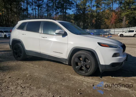 2015 Jeep Cherokee Latitude z USA, uszkodzony, nr VIN 1C4PJLCB8FW759897